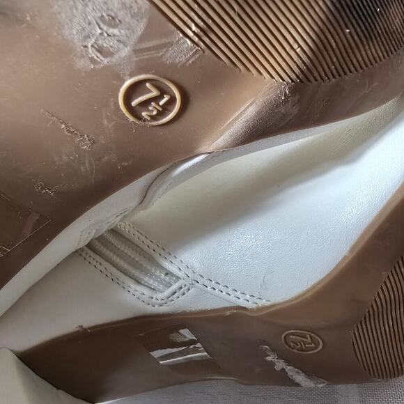Womens White Heel Open Toe Shoes Size 7.5 - Picture 8 of 9